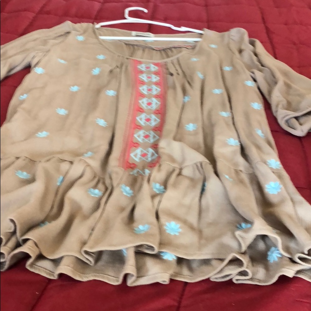Shirt from Primrose. XL. Really pretty.